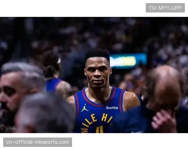 威少命中生涯1400记三分 国王惨败中难掩老将价值